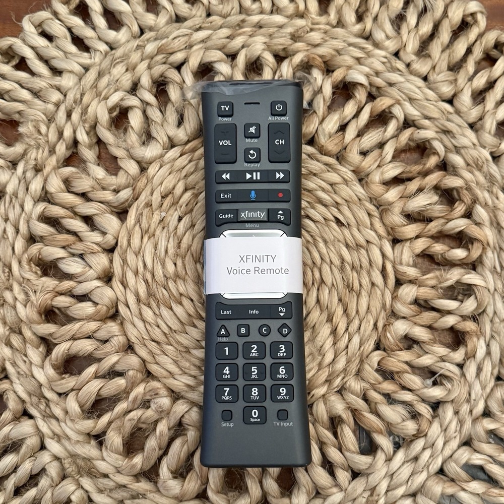 NEW‎ Xfinity XR11 Voice Activated TV Cable Remote Control Comcast Cable Premium